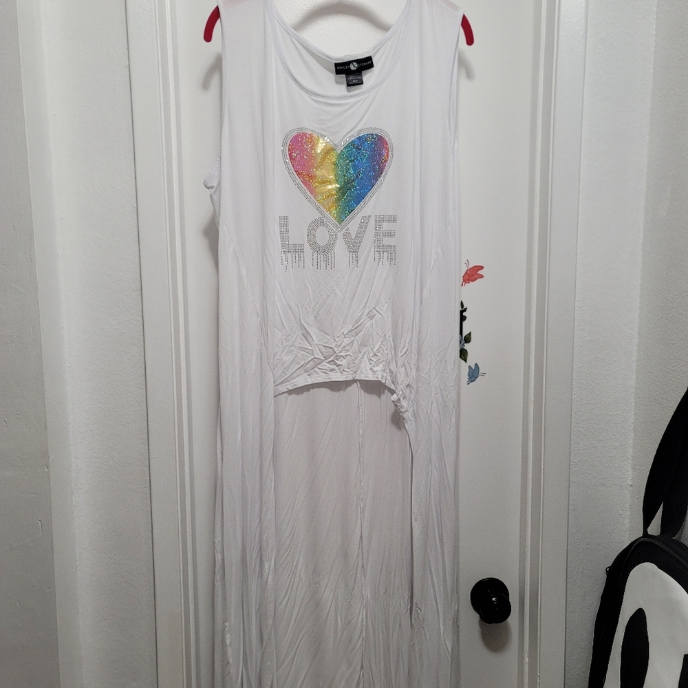 White Tank Top with Rainbow Heart Design